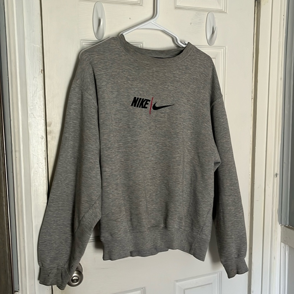 Vintage men’s nike crewneck